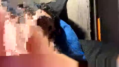 Snapshot of clarkshammer95 chatting on 01/19/26, 01:31 clarkshammer95 online show from 01/19/26, 01:31