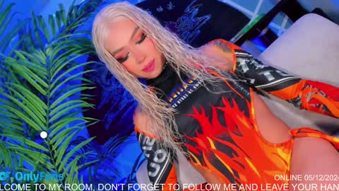   online show from 12/06/24, 01:07