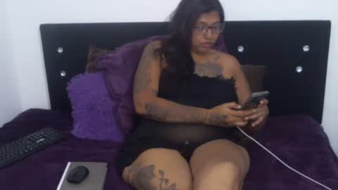 claudine valencia online show from 12/14/25, 07:18