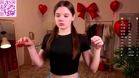 Snapshot of claudinedates chatting on 02/20/26, 01:13 Lei your Angel online show from 02/20/26, 01:13