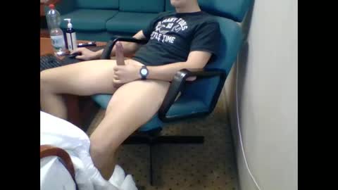 clayyalc2 online show from 02/20/25, 11:32