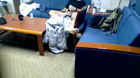 clayyalc2 online show from 09/19/25, 10:05