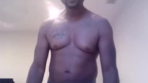 Snapshot of cle5632 chatting on 04/22/26, 03:35 cle5632 online show from 04/22/26, 03:35
