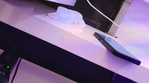 Cleo Adams online show from 01/24/25, 07:51