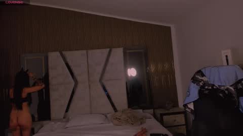 Cleo Adams online show from 10/26/25, 05:02