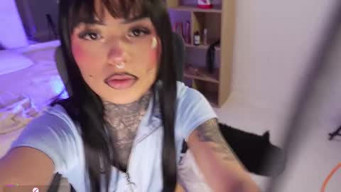 Cleo Adams online show from 12/18/25, 04:29