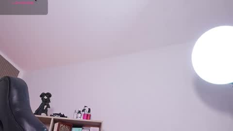 Snapshot of cleeoadams_ chatting on 02/06/26, 05:23 Cleo Adams online show from 02/06/26, 05:23