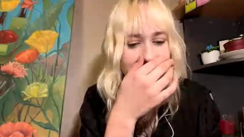 Snapshot of clementinehollner chatting on 10/09/25, 05:55 Jenny online show from 10/09/25, 05:55