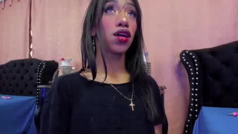 Snapshot of cleo_escobar chatting on 02/16/26, 01:18 Cleo online show from 02/16/26, 01:18