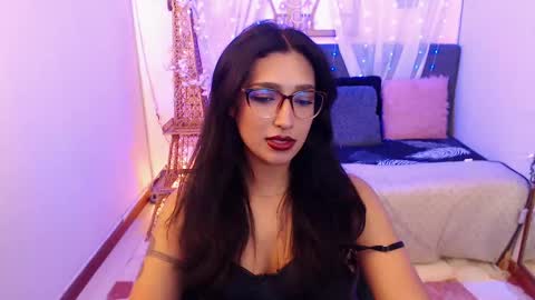 Cleo  online show from 09/15/25, 10:32