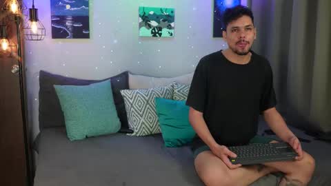 Girl Juliana and Federico online show from 11/11/25, 05:51