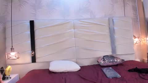       online show from 11/11/25, 05:51