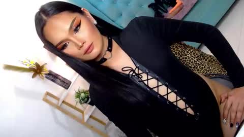 Cleo online show from 11/26/25, 12:44