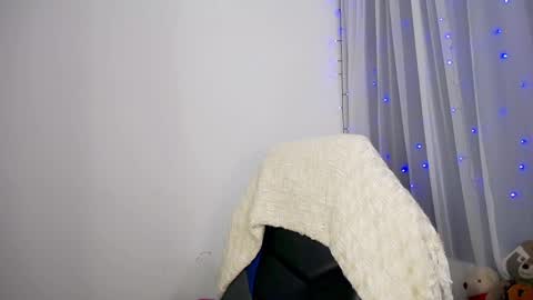  Nicol  online show from 04/08/26, 02:44