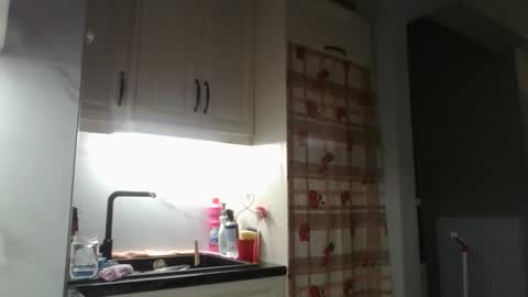 cleopatravodos online show from 03/03/26, 09:21