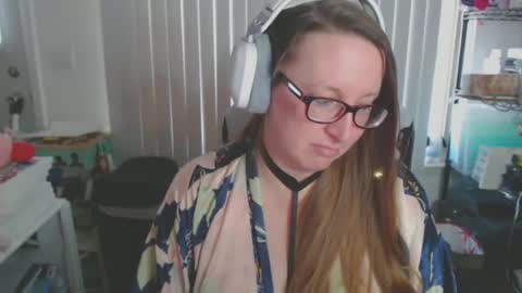 Kate online show from 02/14/25, 09:32