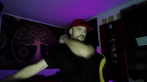 chad online show from 11/21/25, 02:54