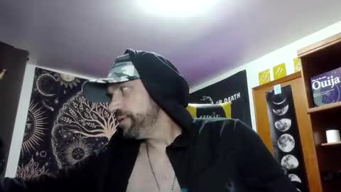 chad online show from 11/22/25, 04:11