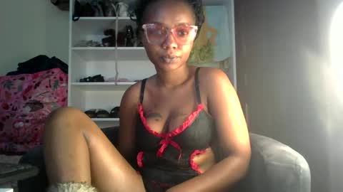 clittyxcandy online show from 02/26/25, 07:31