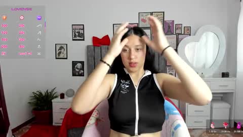 Snapshot of cloe_7 chatting on 02/23/26, 12:13 cloe_7 online show from 02/23/26, 12:13