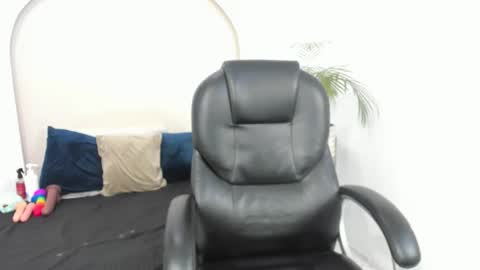 Cloe  online show from 01/09/26, 01:47