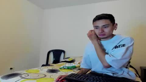 Snapshot of cloe_and_taylor chatting on 02/24/26, 10:24 Cloe and Taylor online show from 02/24/26, 10:24