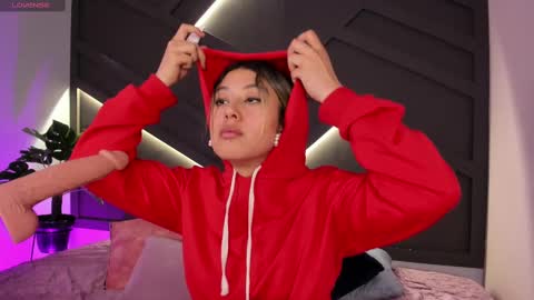 cloe_palmeer online show from 02/25/25, 08:09