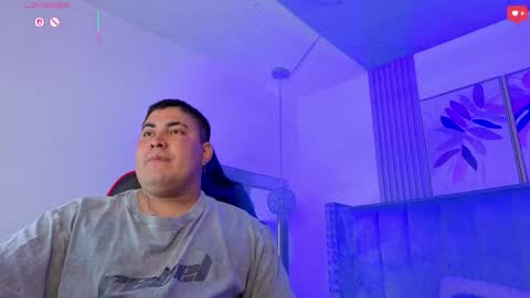 Cloe x Billy online show from 04/08/26, 01:00