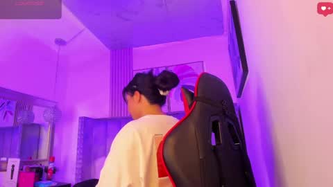 Cloe x Billy online show from 05/13/26, 12:13