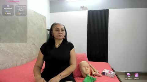 CLOE online show from 12/20/25, 11:28