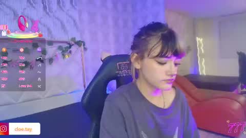 Snapshot of cloee_tay1 chatting on 07/20/26, 11:23 cloee_tay1 online show from 07/20/26, 11:23