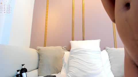 Cloe online show from 02/14/25, 03:47