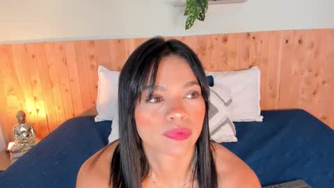 Chloe Smith online show from 02/26/26, 11:20