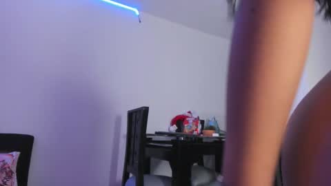 Cloe Katz online show from 11/26/25, 04:57