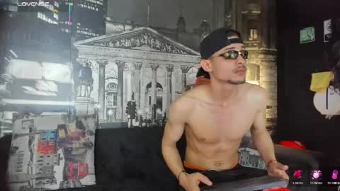 ---Cloe--- online show from 05/03/26, 10:05