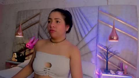 Clohe the wonder online show from 03/03/26, 01:39