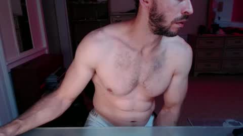 Cloud online show from 09/24/25, 07:23