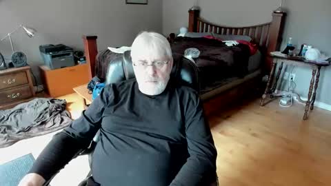 cloudalert62 online show from 01/06/25, 08:50