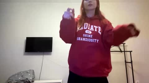 Lily online show from 02/25/26, 03:21