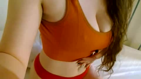 cloudylemonade22 online show from 05/01/26, 04:50