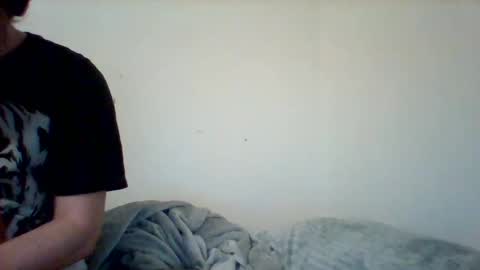 cloudyystarr666 online show from 02/08/25, 06:54