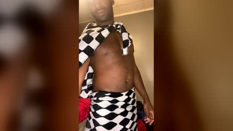 clouvo online show from 12/22/25, 06:32