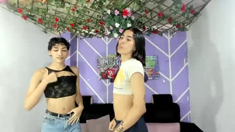 Snapshot of club_latinboys chatting on 06/22/26, 01:30 club_latinboys online show from 06/22/26, 01:30