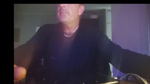 Snapshot of clubkes chatting on 02/21/25, 04:16 clubkes online show from 02/21/25, 04:16