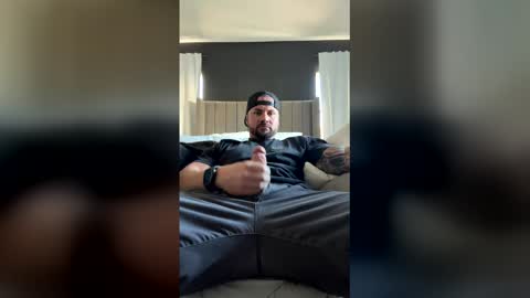 clyd887030 online show from 01/17/26, 11:41