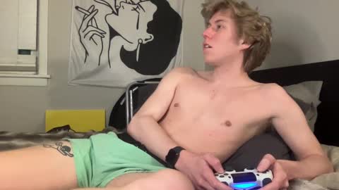 Snapshot of clydeaustin chatting on 12/23/24, 03:18 Clyde Austin online show from 12/23/24, 03:18