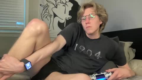 Snapshot of clydeaustin chatting on 01/27/25, 10:16 Clyde Austin online show from 01/27/25, 10:16