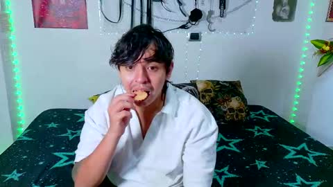 Clyde and Bunny online show from 03/09/25, 09:57