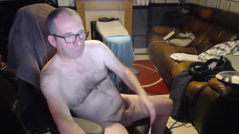 Snapshot of cmac68 chatting on 12/11/24, 07:36 Conno Macleod online show from 12/11/24, 07:36