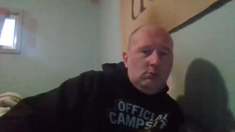 Snapshot of cmk32 chatting on 01/17/25, 01:03 big daddy online show from 01/17/25, 01:03